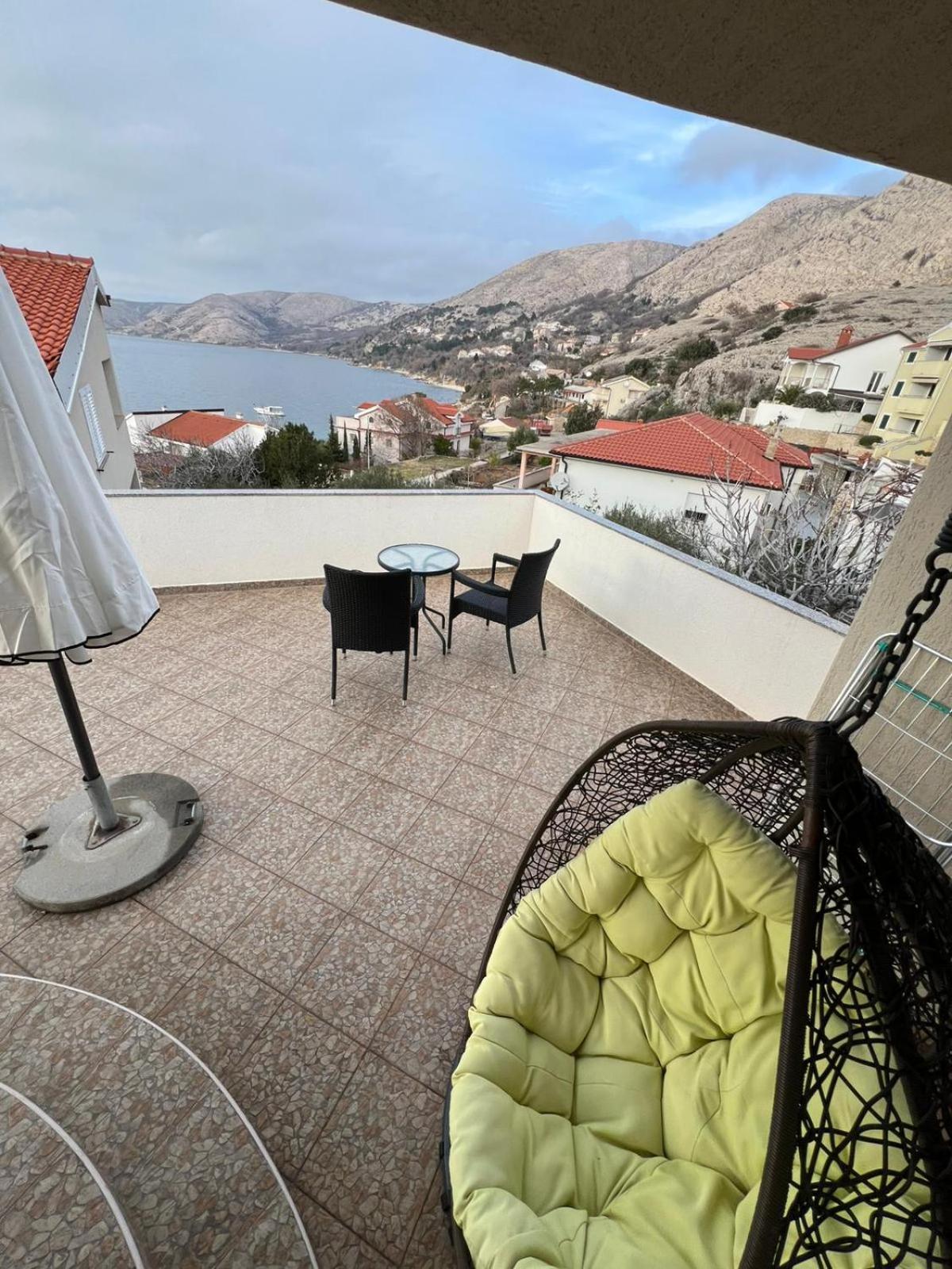 Bellevue Rooms Stara Baška Eksteriør bilde
