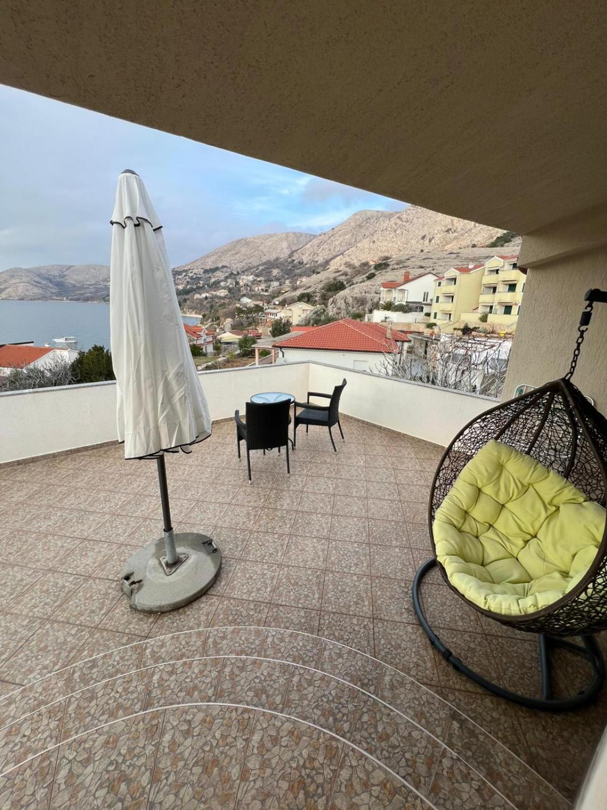 Bellevue Rooms Stara Baška Eksteriør bilde