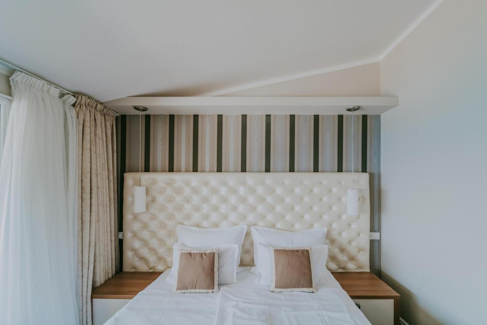 Bellevue Rooms Stara Baška Eksteriør bilde