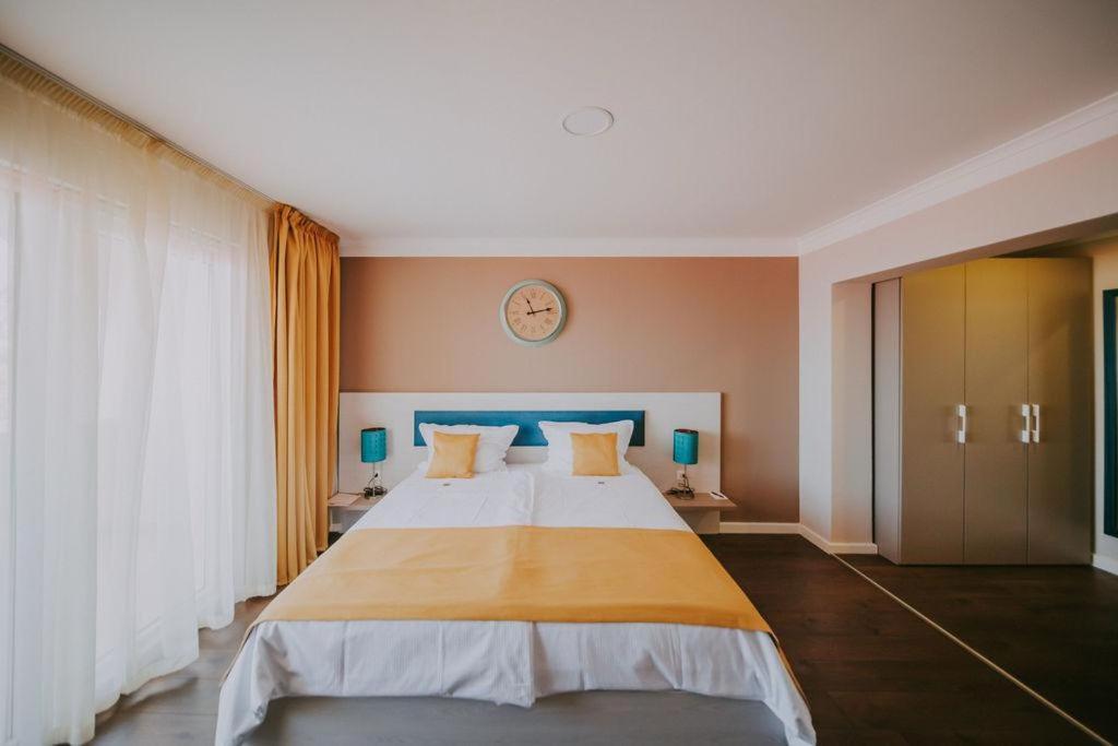 Bellevue Rooms Stara Baška Eksteriør bilde
