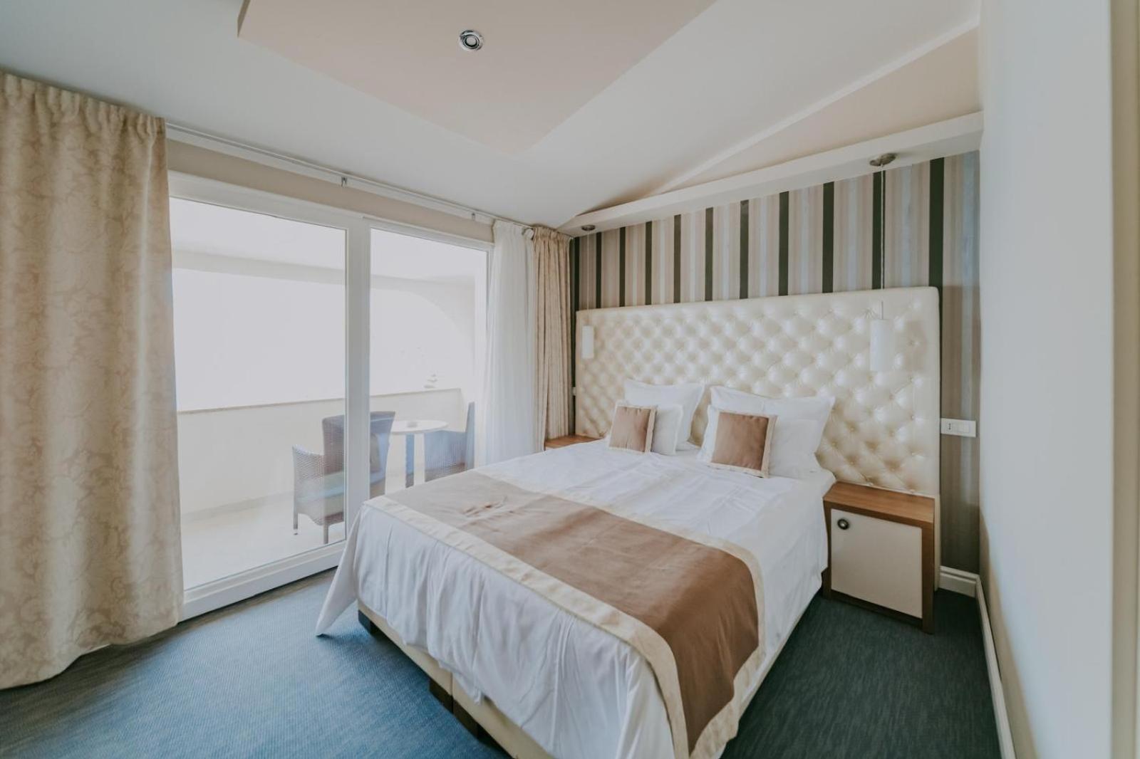 Bellevue Rooms Stara Baška Eksteriør bilde
