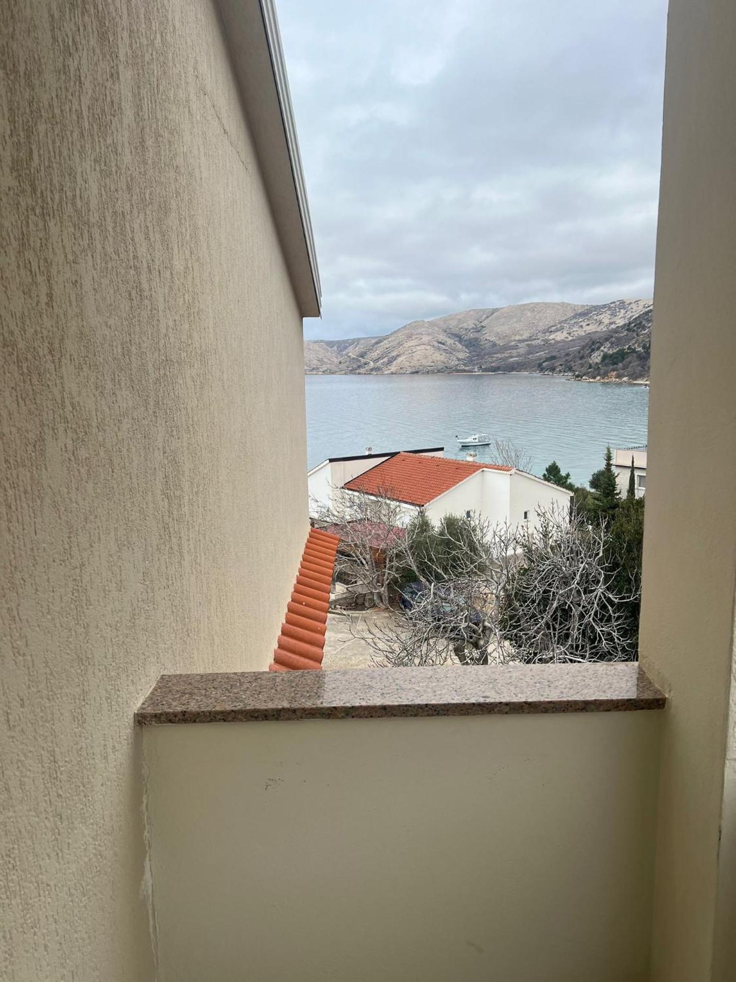 Bellevue Rooms Stara Baška Eksteriør bilde